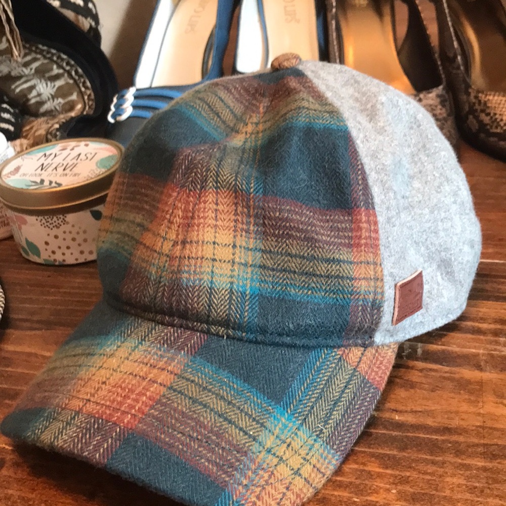 L.L. Bean Multicolor Plaid Cap